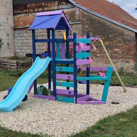 Mobilheim V Lva 2 Campsite